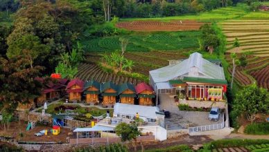 Villa Rumah Bambu Trawas Syariah Mojokerto